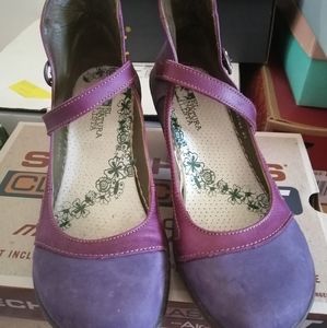 Used El Naturalista heels size 39